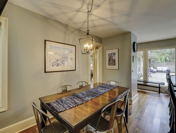 Stunning 4 Bedroom Pool Home in Hilton Head