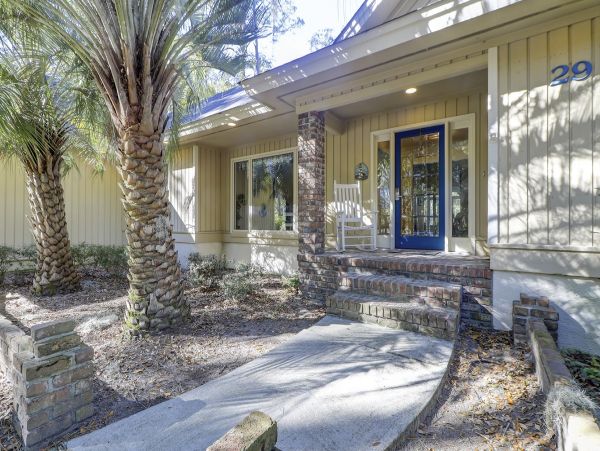Hilton Head Island Family Home with Private Pool & Sunroom