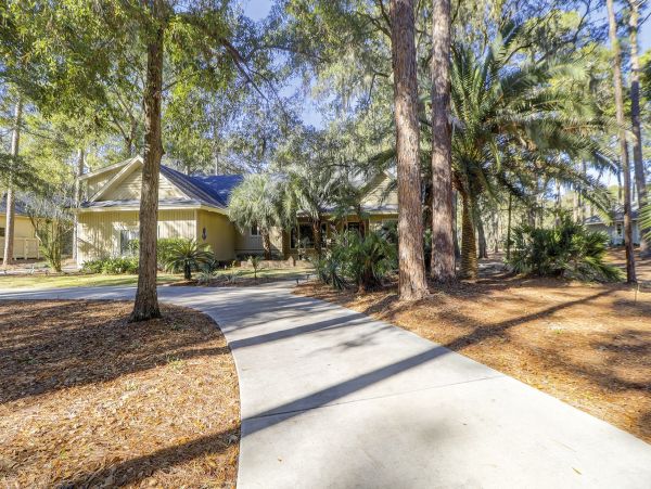 Hilton Head Island Family Home with Private Pool & Sunroom