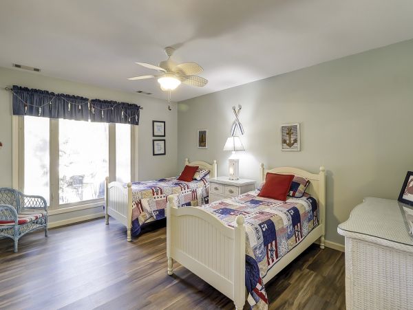 Hilton Head Island Family Home with Private Pool & Sunroom
