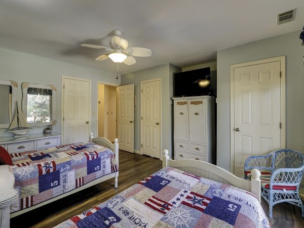Hilton Head Island Family Home with Private Pool & Sunroom