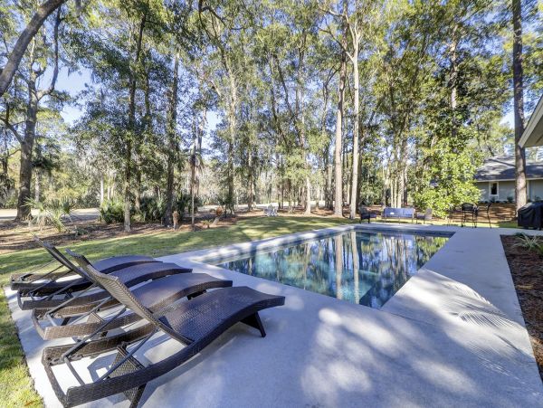Hilton Head Island Family Home with Private Pool & Sunroom