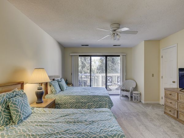 Beautiful Hilton Head Vacation Home Four Bedrooms Sleeps 10
