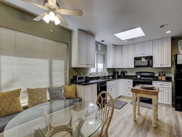Beautiful Hilton Head Vacation Home Four Bedrooms Sleeps 10