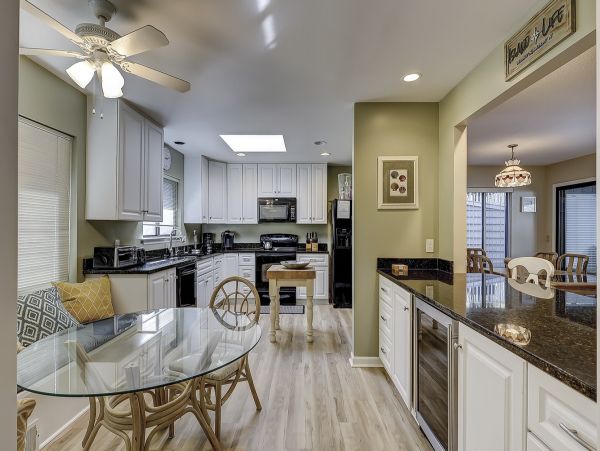 Beautiful Hilton Head Vacation Home Four Bedrooms Sleeps 10
