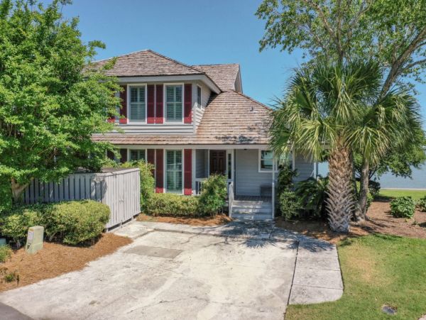 Beachside Hilton Head Four Bedroom Home Stunning Views