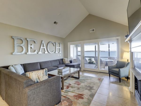 Beachside Hilton Head Four Bedroom Home Stunning Views
