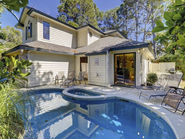 Hilton Head Vacation Home Sleeps up to 12 Guests