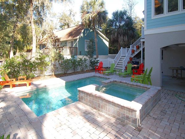 Newly built 4th row home in North Forest Beach