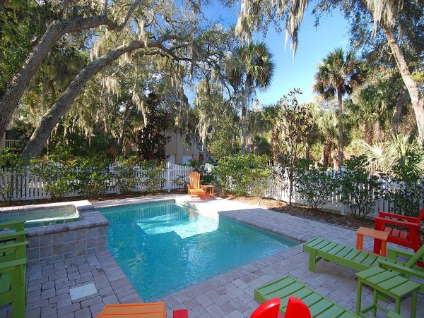 Newly built 4th row home in North Forest Beach