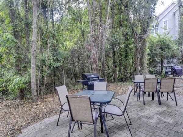 Hilton Head Vacation Pool Home Sleeps 12 Guests
