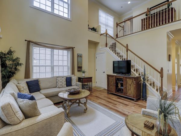 Hilton Head Vacation Pool Home Sleeps 12 Guests