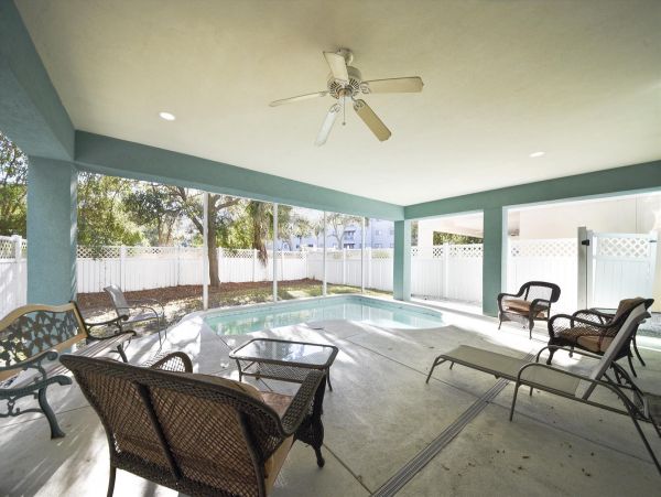 Hilton Head Vacation Rental 5 Bedroom & Private Pool Sleeps 12