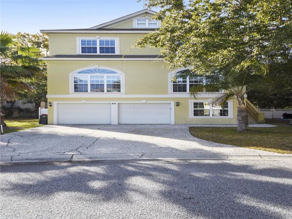 Hilton Head Five Bedroom Home With Private Pool
