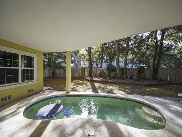 Hilton Head Five Bedroom Home With Private Pool