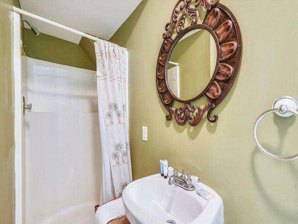 Hilton Head Five Bedroom Home With Private Pool