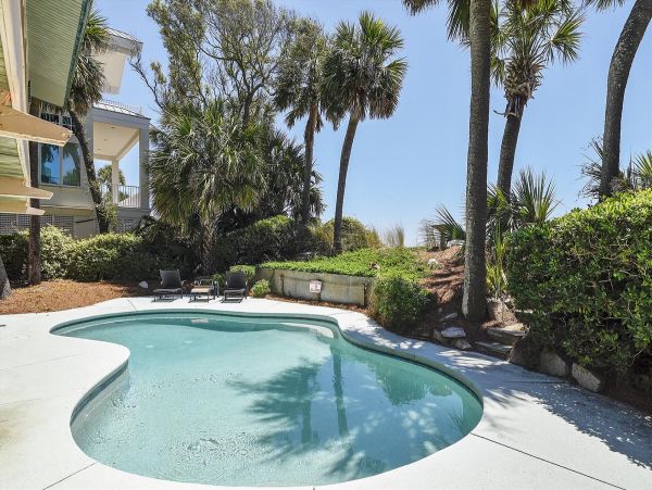 Oceanfront Hilton Head Island Rental with Pool & Beach Access