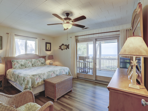 Oceanfront Hilton Head Island Rental with Pool & Beach Access