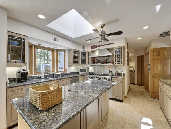 Hilton Head Vacation Pool Home Stroll to Beach Access