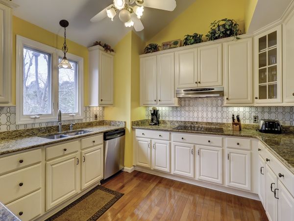 5 Bedrooms Walk to Beach Home in North Forest Beach