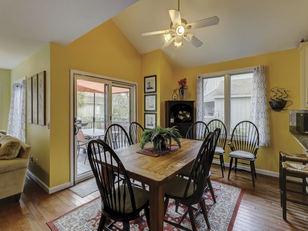 5 Bedrooms Walk to Beach Home in North Forest Beach