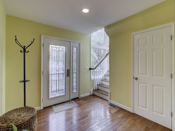 5 Bedrooms Walk to Beach Home in North Forest Beach