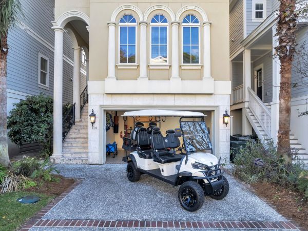 Hilton Head Vacation Rental Home - Luxury Hilton Head Beach House with Pool & Spa