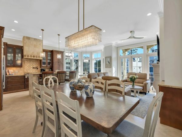 Hilton Head Vacation Rental Home - Luxury Hilton Head Beach House with Pool & Spa