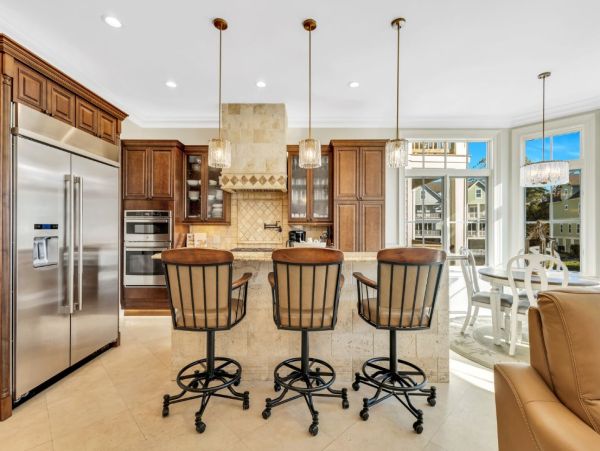 Hilton Head Vacation Rental Home - Luxury Hilton Head Beach House with Pool & Spa