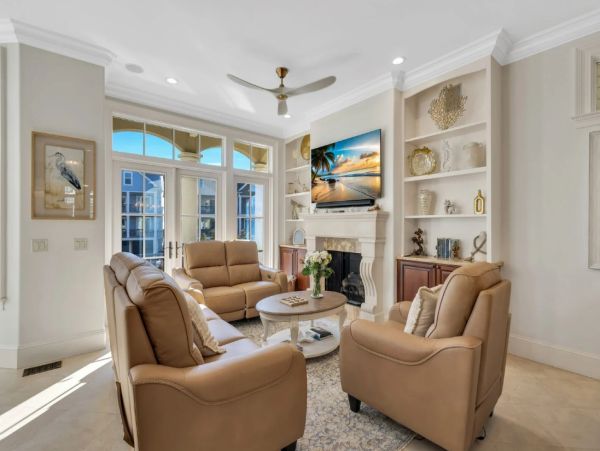 Hilton Head Vacation Rental Home - Luxury Hilton Head Beach House with Pool & Spa