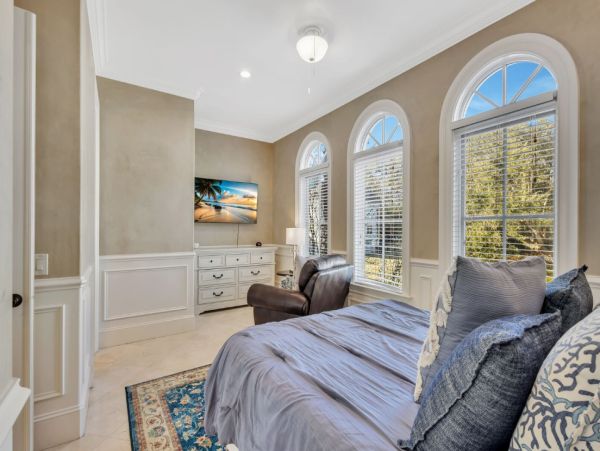 Hilton Head Vacation Rental Home - Luxury Hilton Head Beach House with Pool & Spa