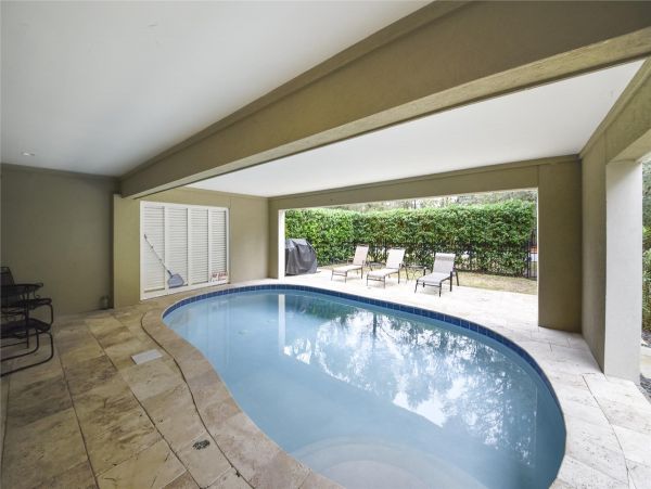 Spacious Six Bedroom Vacation Home in Hilton Head