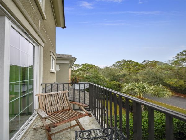 Spacious Six Bedroom Vacation Home in Hilton Head