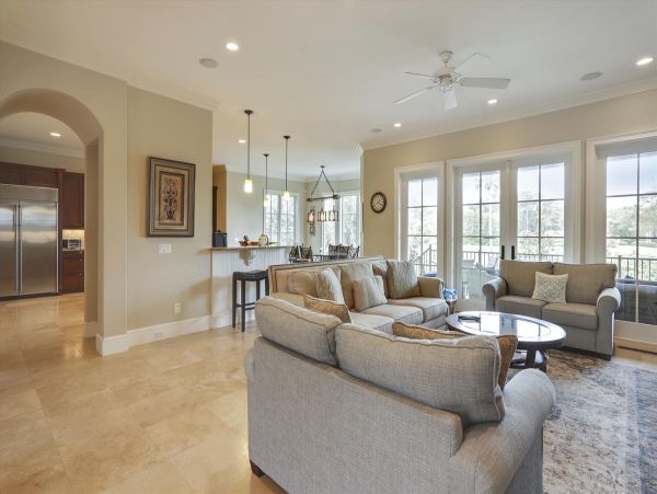 Hilton Head Vacation Home Seven Bedroom Walk to Beach