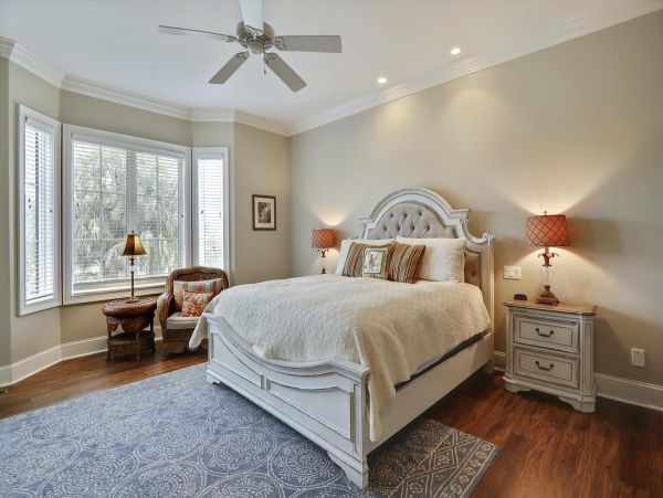 Hilton Head Vacation Home Seven Bedroom Walk to Beach