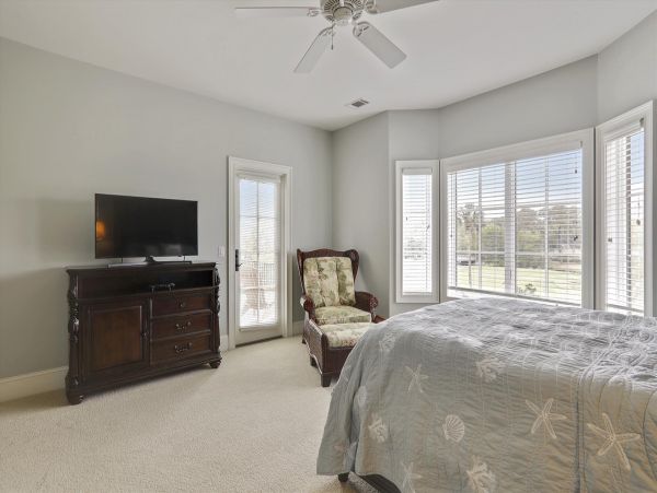 Hilton Head Vacation Home Seven Bedroom Walk to Beach