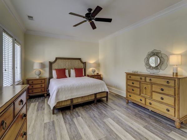 Great Home with Pool and Spa in Hilton Head Sleeps 22 Guests