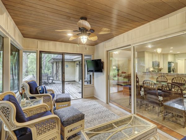 Hilton Head Lovely Accommodation Three Bedrooms Sleeps 12