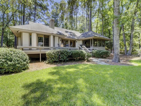 Hilton Head Lovely Accommodation Three Bedrooms Sleeps 12