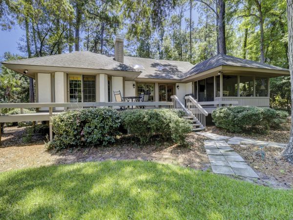 Hilton Head Lovely Accommodation Three Bedrooms Sleeps 12