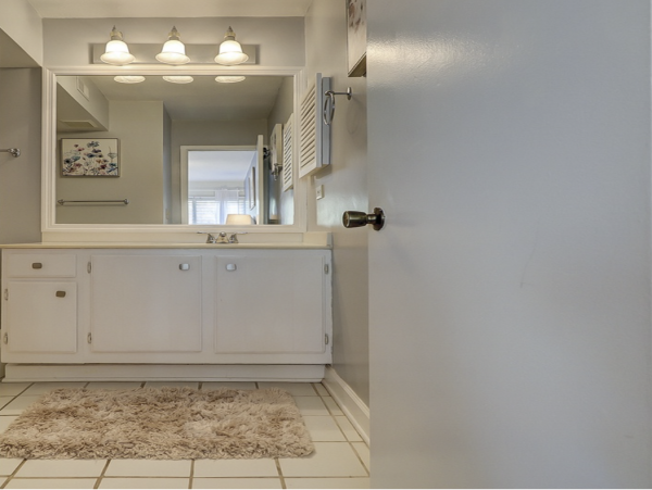 Hilton Head Condo boasts the Ultimate in Terms of Views Amenities & More!