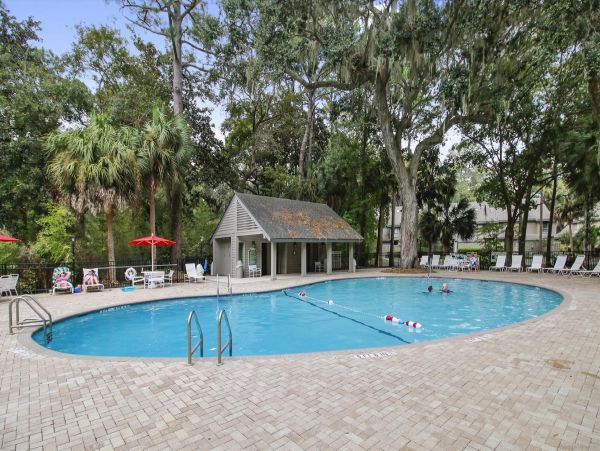 Walk to The Beach from this Lovely Shipyard Residence