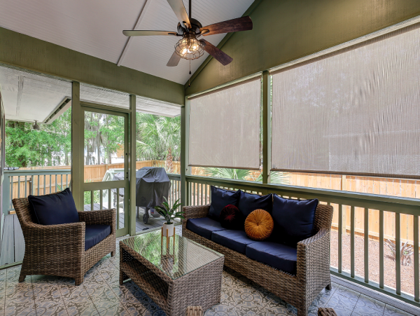 Hilton Head Charming 3-Bedroom Home with Private Heated Pool and Prime Location