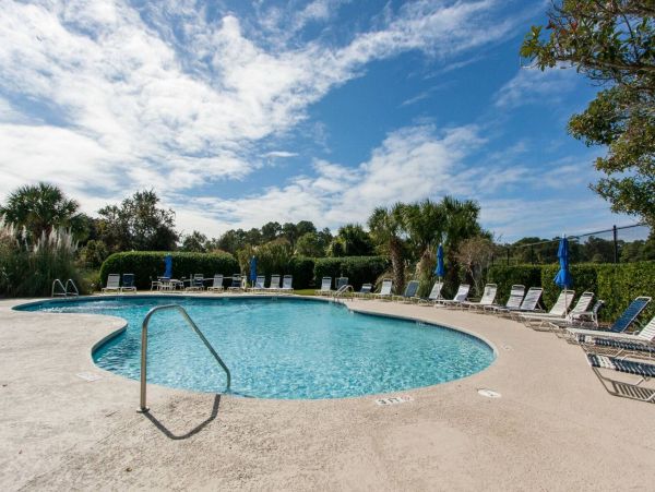 Hilton Head Golf Course View Three Bedroom Vacation Villa