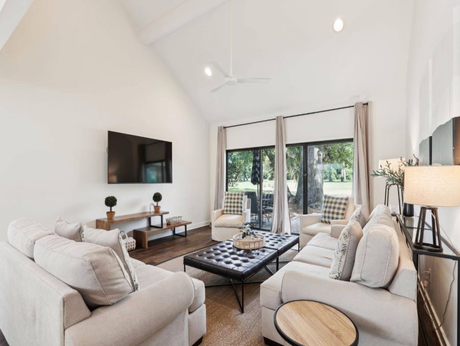 Hilton Head Golf Course View Three Bedroom Vacation Villa