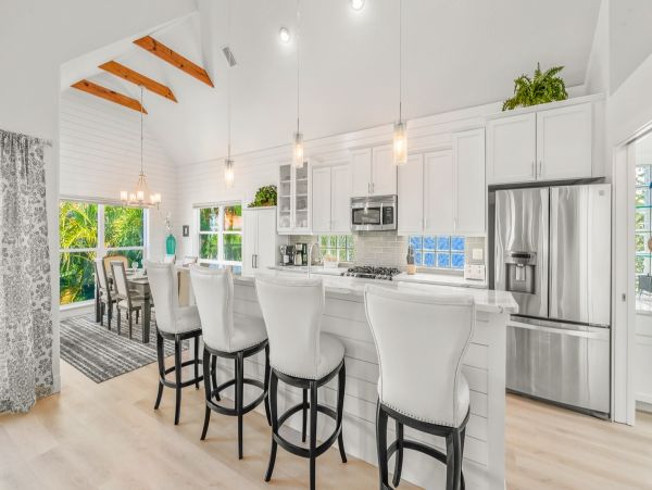 Holmes Beach Waterfront 4 Bedroom Home & Boat Dock
