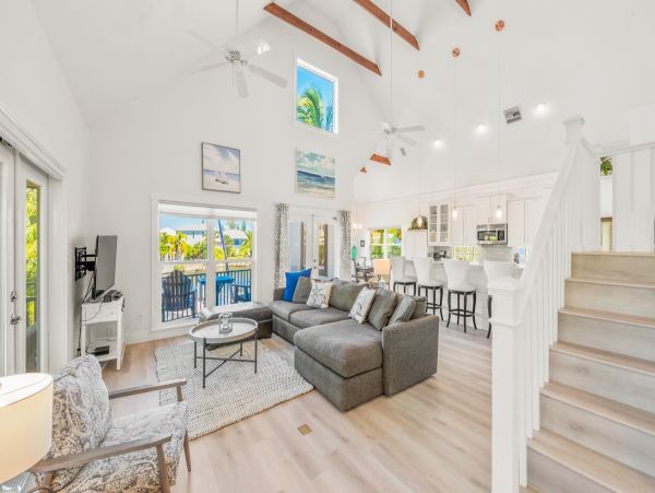 Holmes Beach Waterfront 4 Bedroom Home & Boat Dock