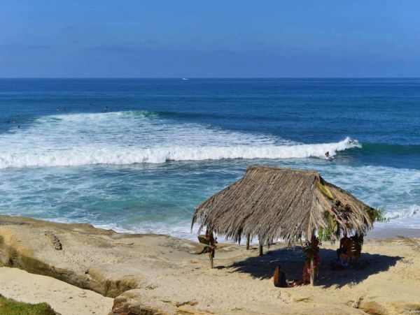 Beautiful Four Bedroom Home La Jolla Beachfront