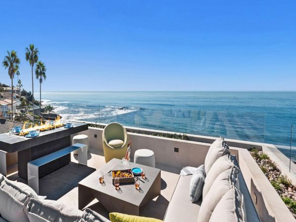 Beautiful Four Bedroom Home La Jolla Beachfront