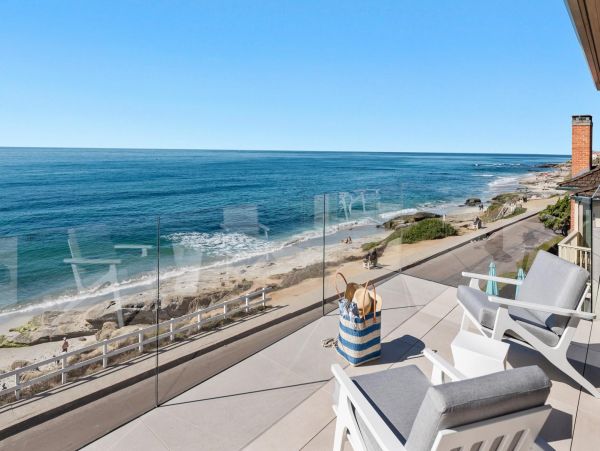 Beautiful Four Bedroom Home La Jolla Beachfront